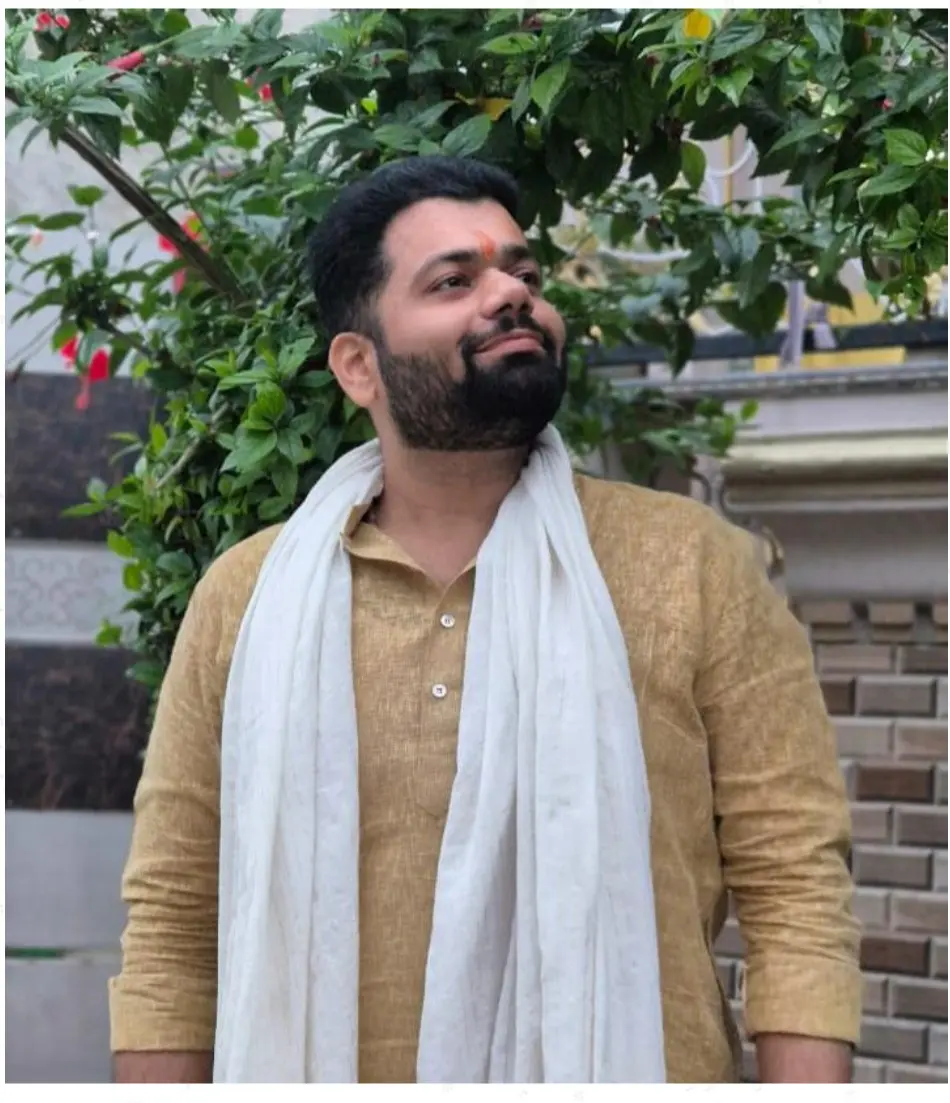Groom Profile